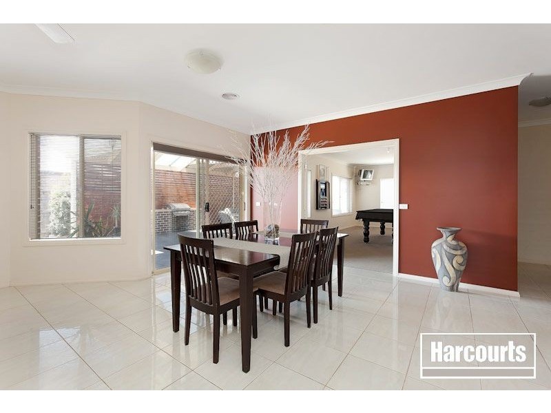 15 Banjo Patterson Drive, Pakenham VIC 3810