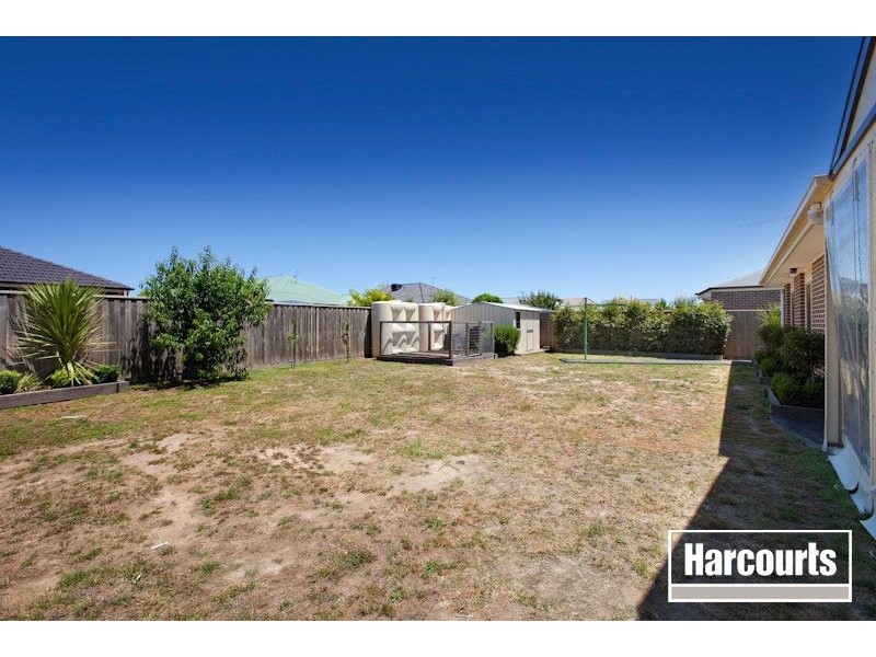 15 Banjo Patterson Drive, Pakenham VIC 3810