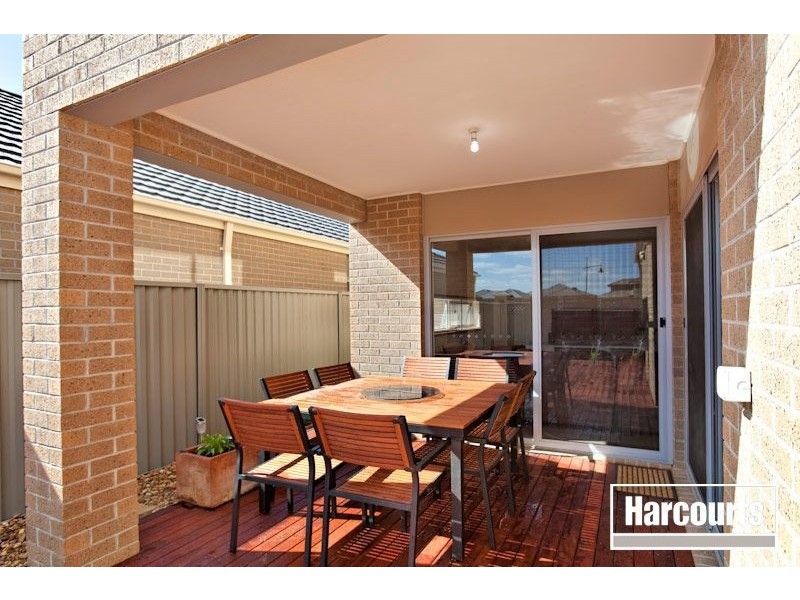 18 Ibis Close, Pakenham VIC 3810