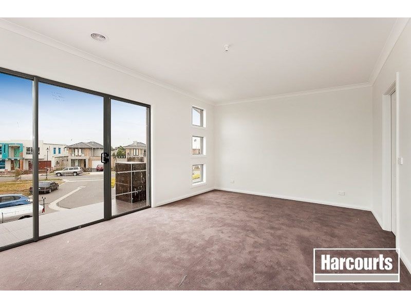 4 Leicester Square, Pakenham VIC 3810