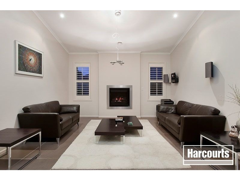 3 McAuley Avenue, Pakenham VIC 3810