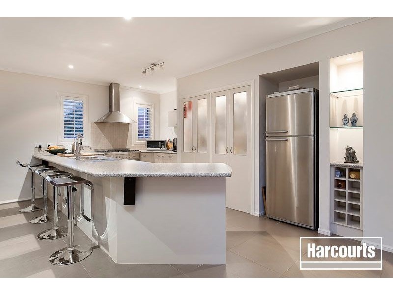 3 McAuley Avenue, Pakenham VIC 3810