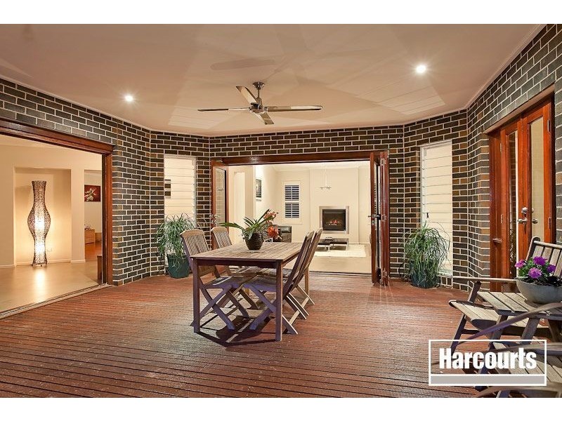 3 McAuley Avenue, Pakenham VIC 3810