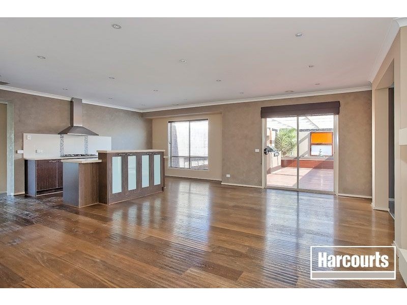 11 Botanic Drive, Pakenham VIC 3810