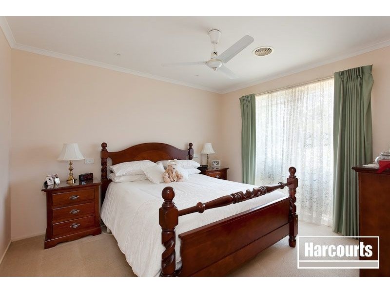 2 Conrad Court, Pakenham VIC 3810