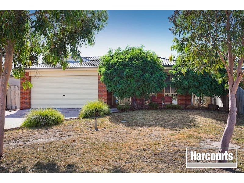 44 Pommel Street, Pakenham VIC 3810