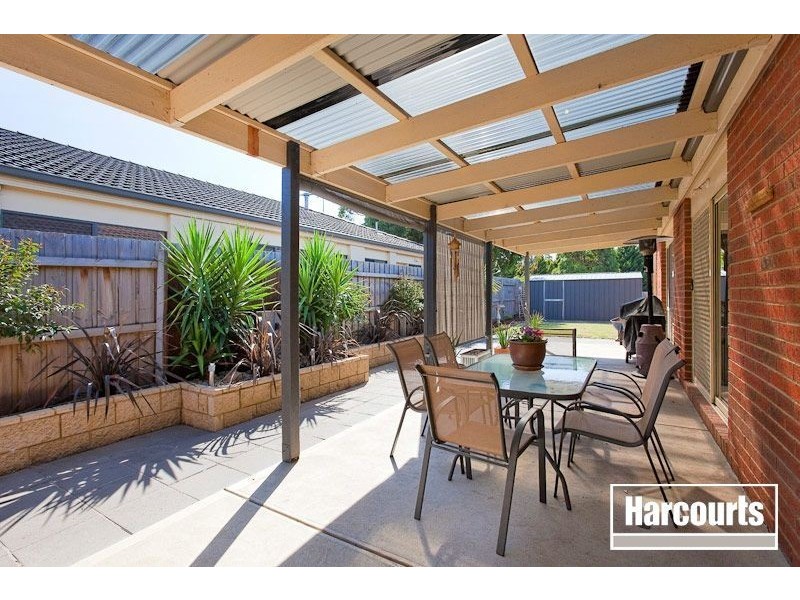 44 Pommel Street, Pakenham VIC 3810