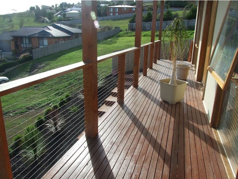 18 Justin Place, Pakenham VIC 3810