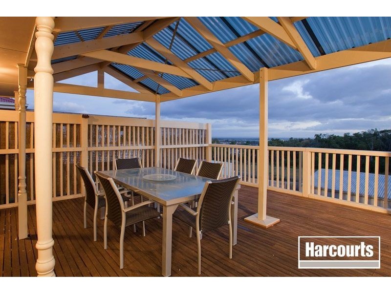 19 Breyleigh Drive, Pakenham VIC 3810