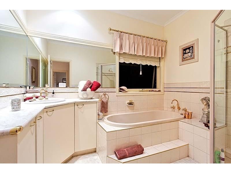 145 Eleven Mile Road, Tynong VIC 3813