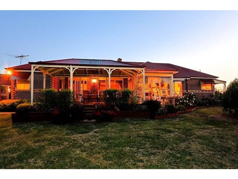 145 Eleven Mile Road, Tynong VIC 3813