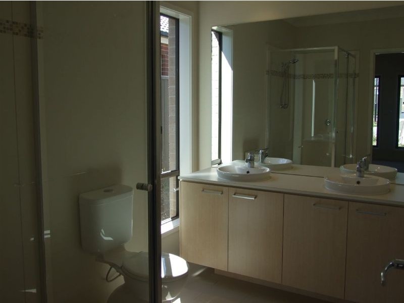 Lot 326 Griffith Mews, Pakenham VIC 3810