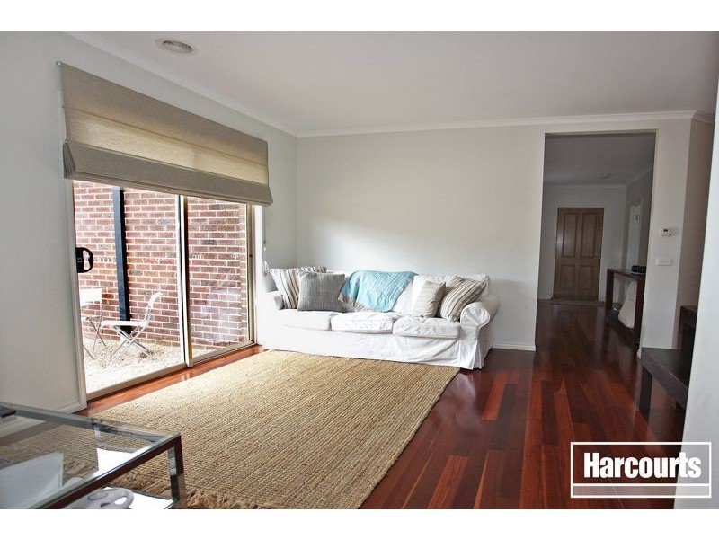 15 Shearwater Drive, Pakenham VIC 3810