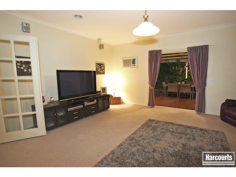 7 Wills Avenue, Pakenham VIC 3810