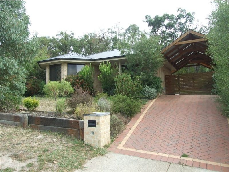 24 Donday Court, Pakenham VIC 3810