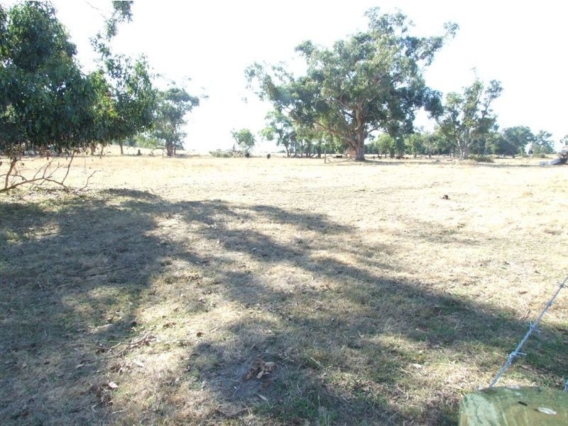 210 Officer Road, Officer VIC 3809