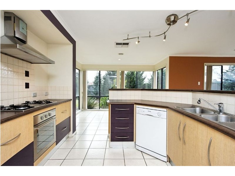 78 Oaklands Way, Pakenham VIC 3810