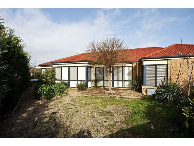 78 Oaklands Way, Pakenham VIC 3810