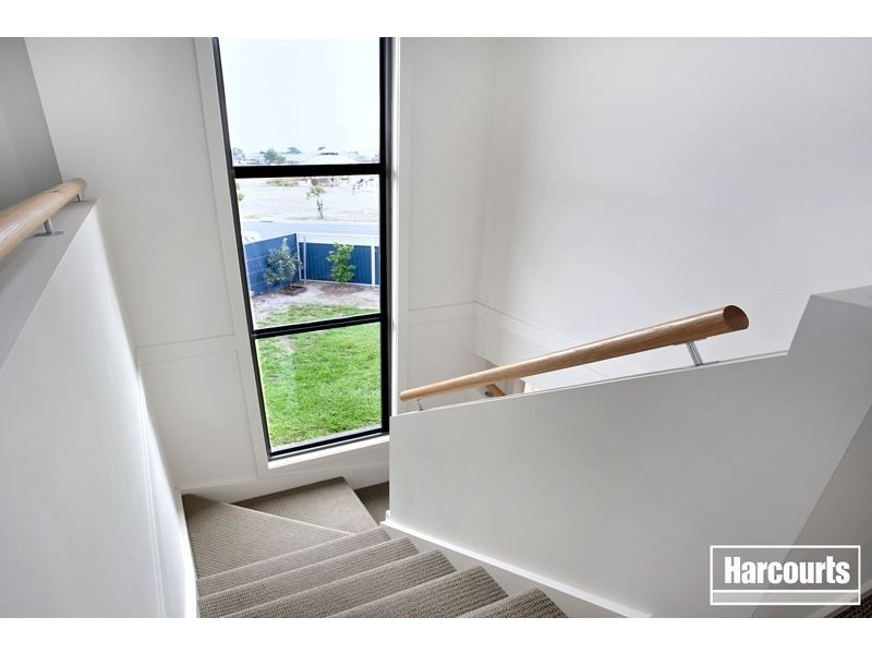 15 The Parkway, Pakenham VIC 3810