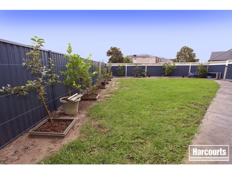 15 The Parkway, Pakenham VIC 3810