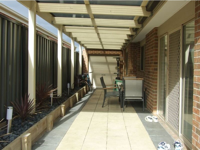 124 Windermere Boulevard, Pakenham VIC 3810