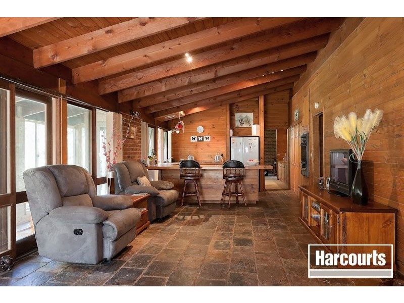 373 Officer Road, Beaconsfield Upper VIC 3808