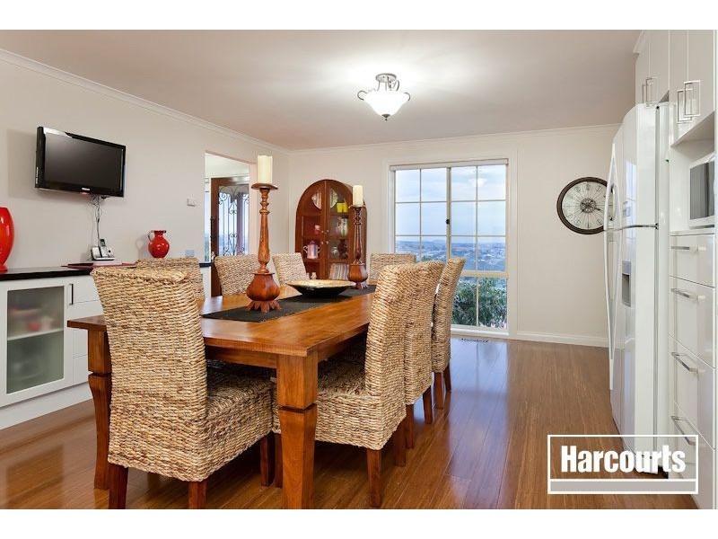 4 Lindley Terrace, Pakenham VIC 3810