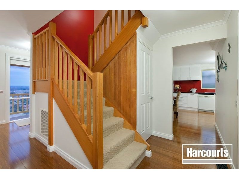 4 Lindley Terrace, Pakenham VIC 3810