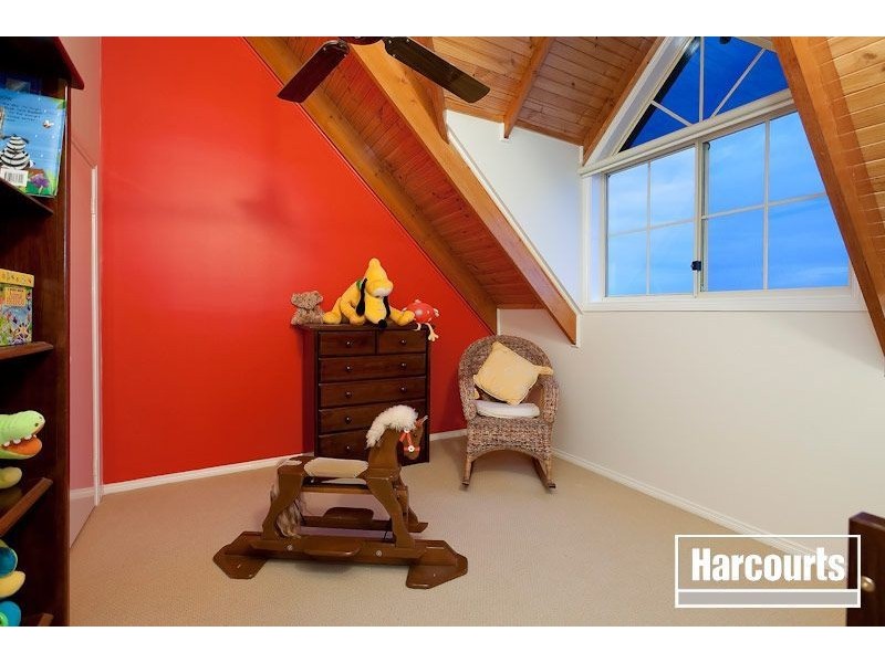 4 Lindley Terrace, Pakenham VIC 3810