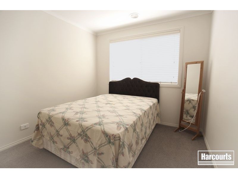 14 Sandalwood Drive, Pakenham VIC 3810