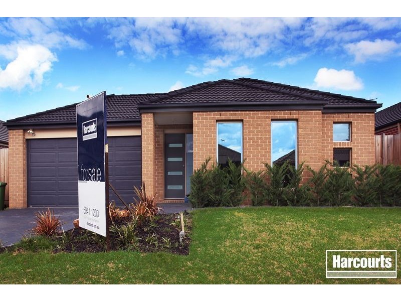 7 Lorikeet Court, Pakenham VIC 3810