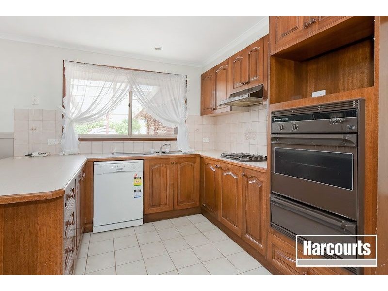 6 Rachael Court, Pakenham VIC 3810