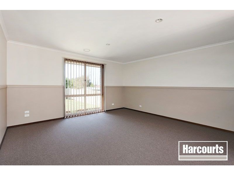 6 Rachael Court, Pakenham VIC 3810