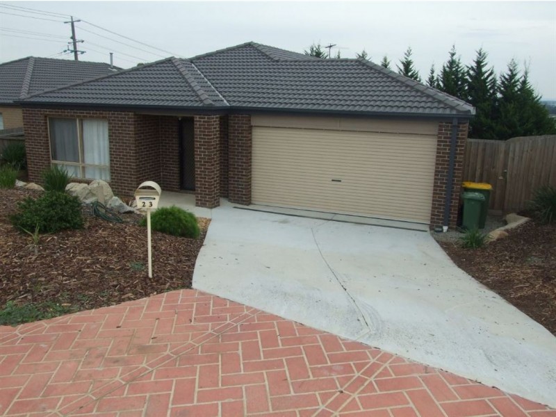 23 Manna Gum Drive, Pakenham VIC 3810