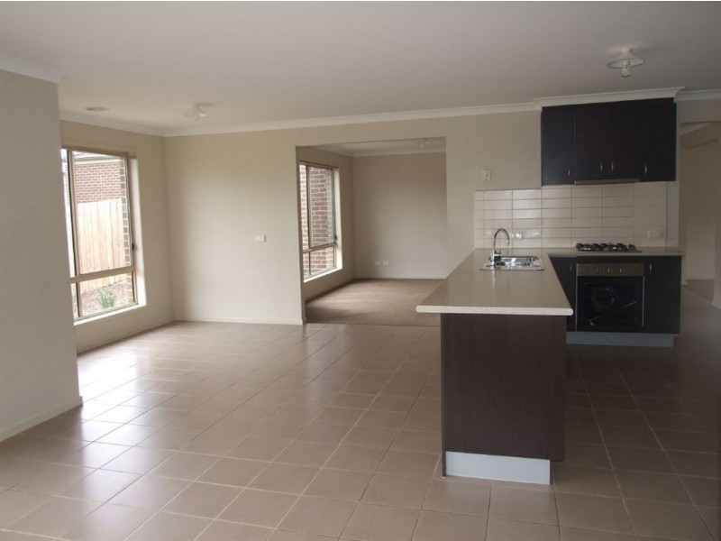 23 Manna Gum Drive, Pakenham VIC 3810