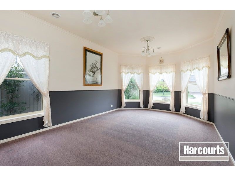 7 Clearwater Drive, Pakenham VIC 3810