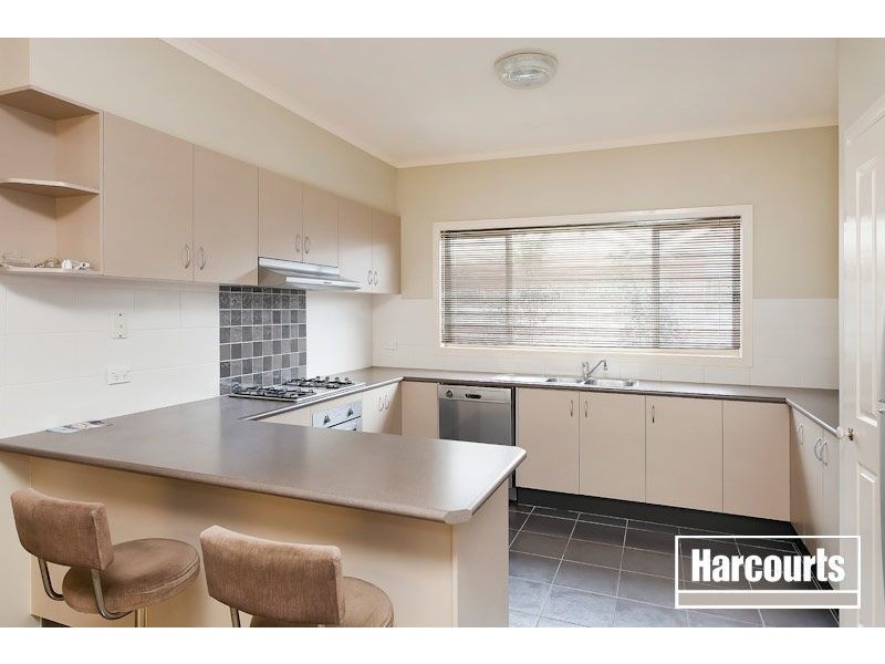 7 Clearwater Drive, Pakenham VIC 3810