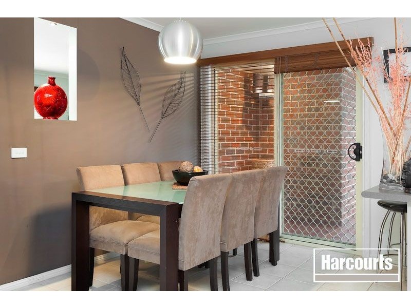 13 Riviera Drive, Pakenham VIC 3810