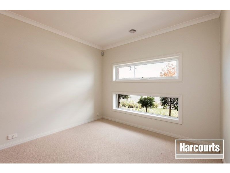 3 Kosta Boda Boulevard, Pakenham VIC 3810