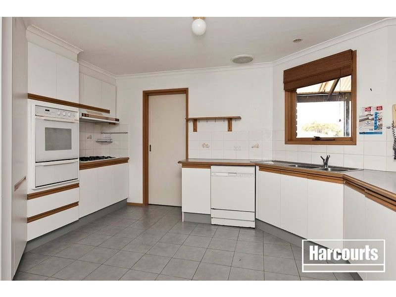 4 Broadhurst Road, Pakenham VIC 3810