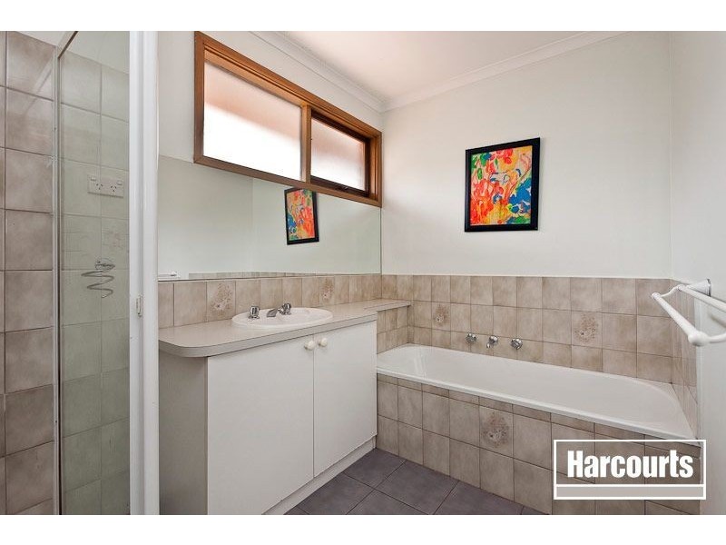 4 Broadhurst Road, Pakenham VIC 3810