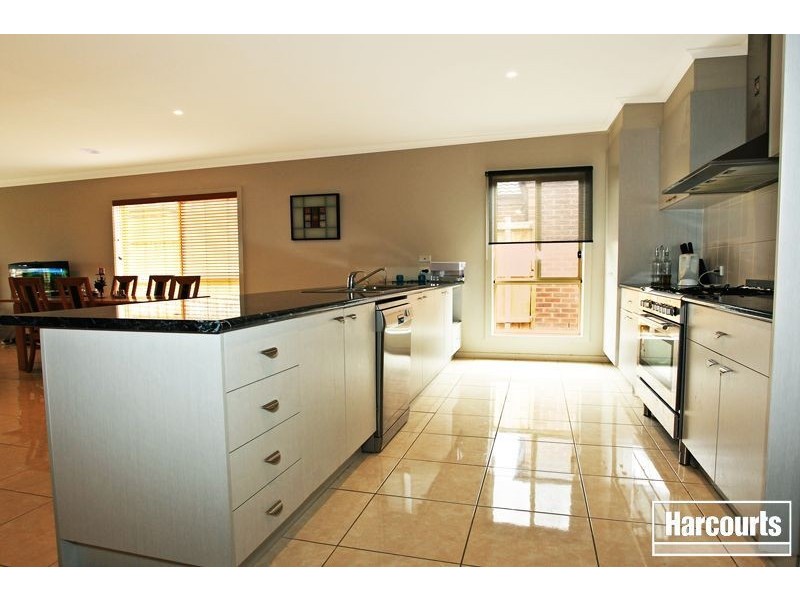 26 Greendale Boulevard, Pakenham VIC 3810