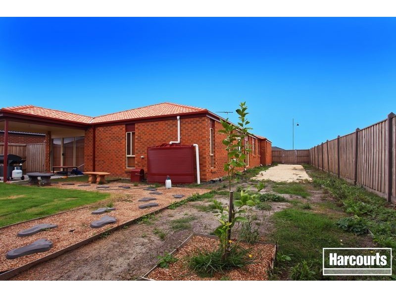 26 Greendale Boulevard, Pakenham VIC 3810