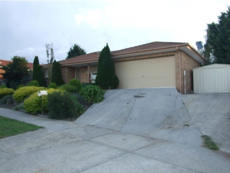 5 Union Avenue, Pakenham VIC 3810