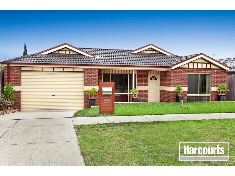 55 Balmoral Way, Pakenham VIC 3810