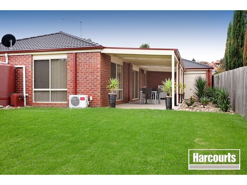 55 Balmoral Way, Pakenham VIC 3810