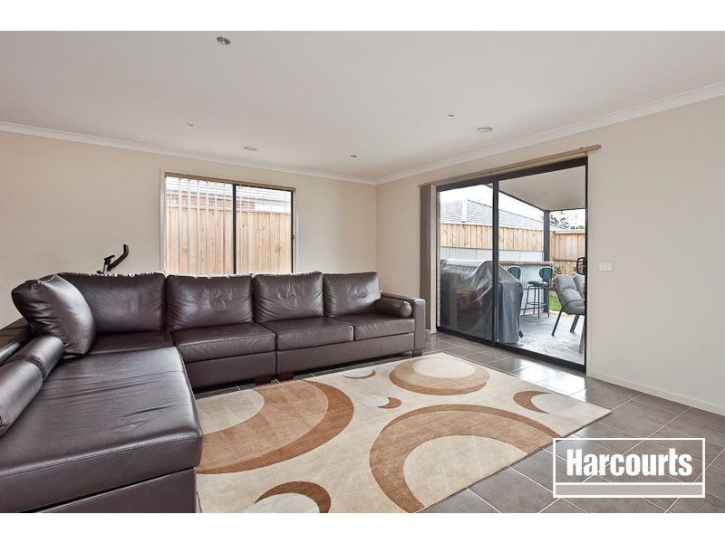 17 Marquis Court, Pakenham VIC 3810