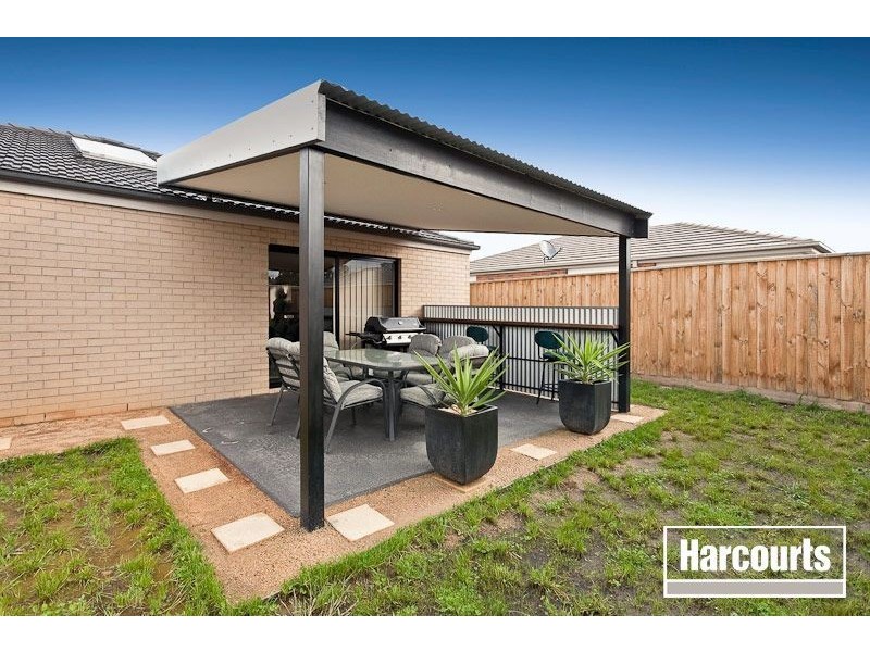 17 Marquis Court, Pakenham VIC 3810