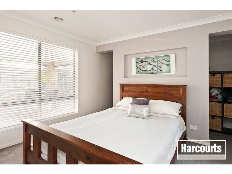 20 Lucerne Circuit, Pakenham VIC 3810