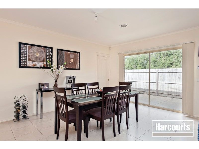 10/11 King Street, Pakenham VIC 3810